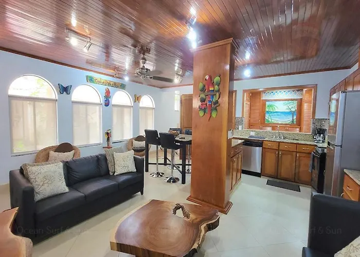 La Buena Vida Tamarindo